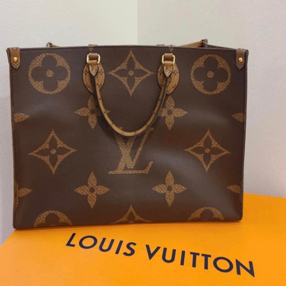 LV on the go Monogram GM